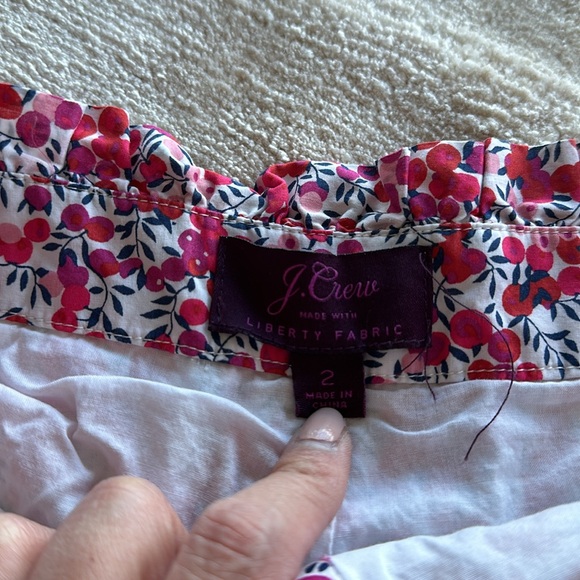 JCrew Liberty Shorts - Picture 4 of 4